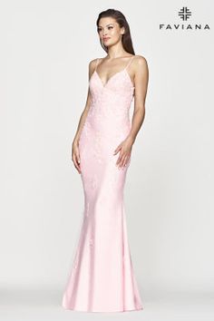 Faviana S10633 Long V-neck dress with applique detail all over, and lace-up back. Fitted Prom Dresses Long, Train Skirt, Dress With Applique, Faviana Dresses, Tulle Applique, Trumpet Silhouette, Formal Prom Dresses Long, Prom Dresses Long Lace, Trumpet Gown