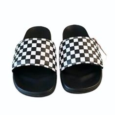 Vans La Coasta Checkerboard Black/White Slides Features: - Synthetic Nubuck Straps With Iconic Checkerboard Print - Soft Rubber And Stretch Textile Linings - Lightweight, Flexible, And Durable Injected Ultracush Lite Waffle Outsoles - Subtle Waffle Pattern On The Footbed - Made With Water-Based Inks And Glues Checkout Our Other Mens Shoes Vans Checkerboard, White Slides, Vans Black And White, Mens Vans, Soft Rubber, Flip Flop Sandals, Size 13, Slides, Shoes Sandals