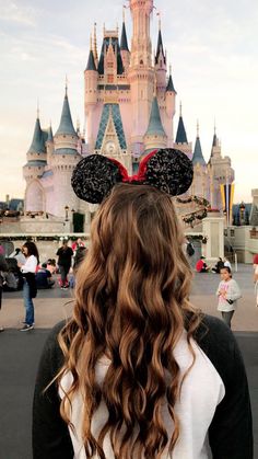 Disney Inspired Pictures, Disneyworld Pictures, Disney Poses, Wallpaper Sun, 4k Images, Disneyland Photos, Disney Photo Ideas, Disney World Pictures