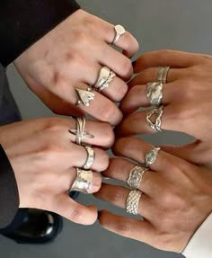 Silver Clay, Ring Inspo, Jewelry Nails, Piercings Jewelry, Dope Jewelry, Funky Jewelry, Stacked Jewelry, Jewelry Lookbook, Dream Jewelry