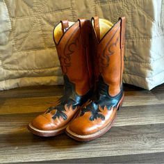 Amazing Pair Of Anderson Bean Made In Usa! These Are About As Perfect As A Pre Loved Pair Of Boots Can Be. Minimal Wear On Bottoms, No Scuffs Or Stains. No Size Marked. I Am A 7 And They Are A Little Big On Me, I Would Say They Are A 7.5 A 8 Shoes Heels Boots, Western Boots, Heeled Boots, Shoes Women Heels, Black And Brown, Shoes Heels, Women Shoes, Boots, Heels