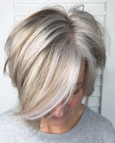 Platinový Blond, Blonde Hair With Grey Highlights, Gray Blending, Grey Hair Over 50, Ash Blonde Hair Colour, Silver Blonde Hair