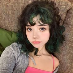 Hair Stylies, Hair Reference, Hair Inspiration Color, Hair Inspo Color, Dream Hair, Pretty Makeup, Cute Makeup, Green Hair, Hairstyles Haircuts