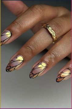 Chrome Nail Art, Chrome Nails Designs, Graduation Nails, Blush Nails, Gradient Nails, Butterfly Nail, Yellow Nails, Hot Nails