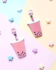 Boba Earrings | Bubble Tea Earrings 🌟 MANY MORE COLOR OPTIONS HERE! 🌟 ♡ Small Size: 1.5" x 1" ♡ Example colors are in Turquoise and Pink Mirror ♡ All jewelry is made with hypoallergenic stainless steel, so it's 100% safe for anyone with metal allergies♡ Made to Order: Please allow 10-14 days for your order to ship outThe earrings cannot be exchanged, returned, or refunded, but if there is a problem with your order, please contact me and I would be more than happy to help. Boba Earrings, Tea Earrings, Earrings Kawaii, Disney Earrings, Turquoise And Pink, Witch Earrings, Goth Earrings, Kawaii Earrings, Pink Mirror