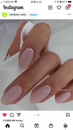 Nail Inspiration Simple, Pretty Nails Design, Nail Designs 2022, Nail Designs Gel, Nail Art 2022, Design Nails Art, Nail Designs Easy Diy, Acrylics Nails, Short Coffin Nails Designs