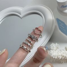 5pcs Korean Ins Women's Ring Set, Retro Love Hollowed-Out Design, Simple Temperament Jewelry, Aluminium Alloy Material Rings Size Are Adjustable Same Day Shipping New With Tag Egirl Style, Black Fascinator, Couples Ring Set, Gothic Vintage, Pearl Jewelry Wedding, Rhinestone Crown, Hollow Heart, Retro Mode, Vintage Punk