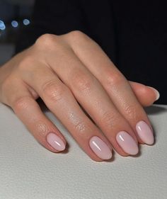 Classy Beauty, Nails Care, Milky Nails, Nude Nail Designs, Subtle Nails, Short Nail Designs, Oval Nails