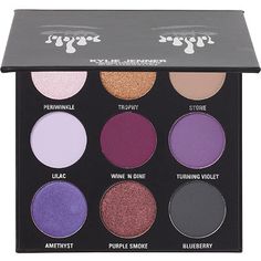 KYLIE COSMETICS - The Purple Palette Kyshadow in #ultabeauty Kylie Eyeshadow Palette, Kylie Jenner Eyes, Kylie Cosmetics Eyeshadow, Purple Palette, Cute Eyeshadow Looks, Kylie Cosmetics Makeup, Kylie Cosmetic, Pink Eyeshadow, Lip Kit