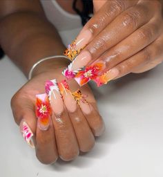 Jamaica Nail Designs, Knotless Hairstyle, Valentines Nails French, Nail Inspo Hello Kitty, Duck Nails Short, Long Things, Jamaica Nails, French Tip Nails Pink, Azul Nails