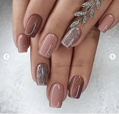 Acrylic Removal, Acrylic Application, Acrylic Nails Nude, Christmas Gel, Classy Nail Designs, Fall Gel Nails, Glitter Gel Nails, Long Nail, Short Acrylic Nails Designs