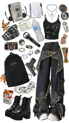 Grunge Inspo Outfit, Emo Core Aesthetic, Midwest Emo Outfits, Punk Fits, Skater Outfits, Alt Clothes, Outfit Inspo Casual