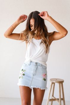 Elegant Summer Outfits, Mini Skirt Outfit, Rock Outfit, Jack Nicholson, Trendy Summer Outfits, Skirt Outfit, Inspired Outfits, Cute Summer Outfits