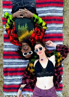 Punk Grunge Outfits, Grunge Flannel Shirt, Outfit Ideas Oversized, Reggae Festival, Grunge Flannel, Oversized Grunge, Lumberjack Plaid, Buffalo Plaid Shirt