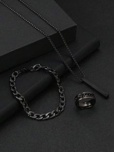 Edgy Mens Jewelry, Masc Accessories, Male Rings Aesthetic, Mens Jewelry Aesthetic, Boys Necklaces, Masculine Accessories, Boy Jewelry, Guy Jewelry, Boy Necklace