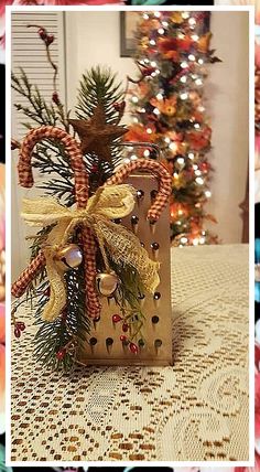 Christmas Decorations - Ever feel like you're wasting your time looking? Click to get what you need from one of the worlds largest online retailer! Take action TODAY! Box Grater Crafts, Cheese Grater Christmas Decor, Crafts Using Old Glass Insulators, Vintage Cheese Grater Ideas, Grater Crafts, Grater Ideas, Primitive Christmas Crafts, Recycled Christmas Decorations, Cheese Shredder