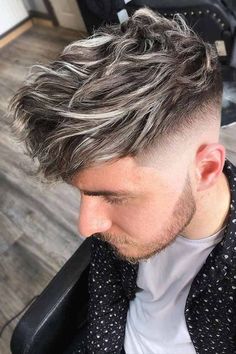 Men Blonde Hair, Short Hair Highlights, Brown Hair Men, Grey Hair Dye, Grey Hair Men, Dyed Blonde Hair, Chic Hair