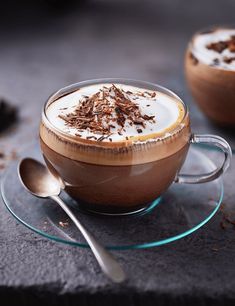 Mocha recipe Kopi Starbucks, Affogato Coffee, Hot Chocolate Sauce, Cafe Expresso, Baileys Coffee, Growing Coffee, Best Iced Coffee, Hot Drinks Recipes