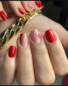 Red Wedding Nails, Nail Polish Art Designs, Elegant Touch Nails, Pedicure Designs Toenails, Fancy Nail Art, Nails Designer, Gel Toe Nails, French Tip Nail Designs, Nail Salon Design