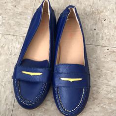 Never Worn Kid Loafers Blue Leather Moccasins With Round Toe, Blue Slip-on Moccasins, Blue Round Toe Flats For Summer, Blue Closed Toe Slip-ons, Blue Flat Slip-on Moccasins, Blue Moccasins For Spring With Flat Heel, Blue Summer Loafers With Rubber Sole, Blue Spring Moccasins With Flat Heel, Blue Slip-on Summer Loafers