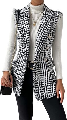 Long Blazer Outfits For Women, Formal Blazers For Women, Blazer Vest Outfits For Women, Black And White Outfit Aesthetic, Blazers For Women Outfits, Long Vest Outfits For Women, Fashion Jackets For Women, Sleeveless Blazer Outfit, Patterns Outfit