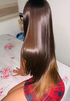 Long Hair Pictures, Really Long Hair, Hair Girls, Long Brown Hair, Super Long Hair, Long Hair Girl