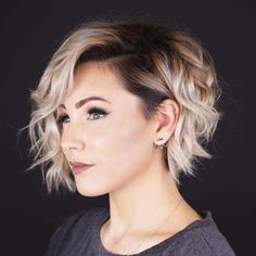 Pixy Cut, Short Hair Cuts For Round Faces, Short Shag Haircuts, Makeup Tip, Long Pixie Cuts, Layered Hairstyles, Haircut Styles, Wavy Hairstyles, Hair 2024