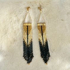 Eyey Catching and stunning gold plated Native beaded dangle earrings long and beautiful Gold silver lined twisted bugles that shine beautiful with the light finished off with Black Twisted beads Beaded Native Earrings, Black Beaded Earrings, Gold Beaded Earrings, Black Beaded Dress, Native Earrings, Gold Bead Earrings, Twist Beads, Blue Stud Earrings, Beaded Earrings Native