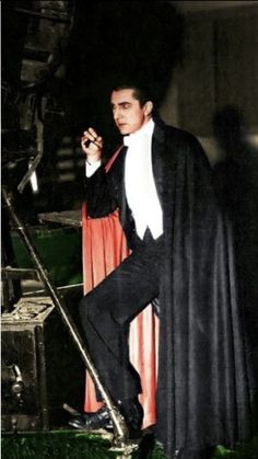 Dracula Outfit, Dracula 1931, Hollywood Monsters, Dracula Costume, Hammer Horror Films, Vampire Movies, Bela Lugosi