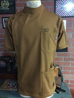 Barber Shop Uniform Ideas, Barber Uniform Ideas, Barber Shirts Design, Barber Smock, Barbershop T Shirt Design, Barber Jacket, Barber Pictures