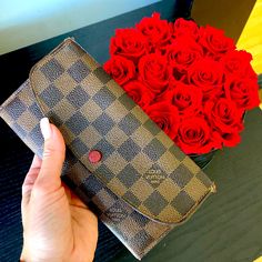 Authentic Louis Vuitton Damier Ebene Pattern Emilie Wallet . In Good Condition ! Emilie Wallet, Louis Vuitton Damier Ebene, Louis Vuitton Wallet, Authentic Louis Vuitton, Louis Vuitton Damier, Louis Vuitton Bag, Bag Lady, Conditioner, Louis Vuitton