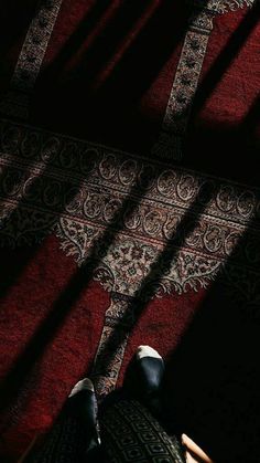 Mosque Art, Qur'an Photography, Pink Tumblr Aesthetic, Cool Pictures For Wallpaper, Muslim Couple Photography, Muslim Pictures, Cute Panda Wallpaper, Best Islamic Images