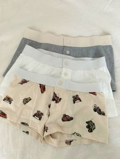 Boyshorts Outfit Aesthetic, Brandy Boy Short Outfit, Brandy Boy Shorts Outfit, Brandy Melville Sleep Shorts, Cute Pjs Shorts, Brandy Melville Pjs Shorts, Brandy Melville Boxer Shorts, Brandy Melville Boxers