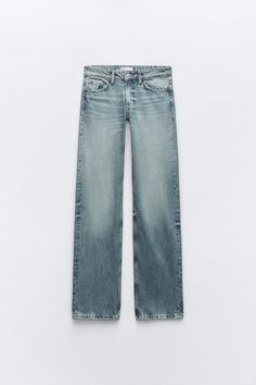 TRF STRAIGHT LOW-RISE JEANS - Blue | ZARA United Kingdom Mode Zara, Low Waist Jeans, Zara Outfit, Straight Cut Jeans, Stockholm Fashion, Low Rise Jeans, New Wardrobe