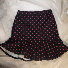 Nasty Gal Size 8 (Us) Red Polka Dot. Overall Color Is Black. Midi Flippy Hem Skirt. Vintage Style. Still Has Tag. In Perfect Condition. Black Polka Dot Skirt, Girl Swinging, Ladybug Costume, Polka Dot Skirt, Dot Skirt, Skirt Vintage, Hem Skirt, Black Midi, Red Polka Dot