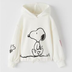 Genuine Zara New With Tag Material: Cotton Color: Off White So Adorable,M!! Love Love Print With Snoopy And Woodstock Cheap Casual Tops With Bear Print, Cheap Graphic Print Fleece Sweater, Disneyland Family Hoodies, Oversized Disney Hoodie, Cheap Disney Long Sleeve Sweatshirt, Disney Sweat Shirts, Disney Cute Clothes, Peanuts Sweaters, Hoddies Outfits