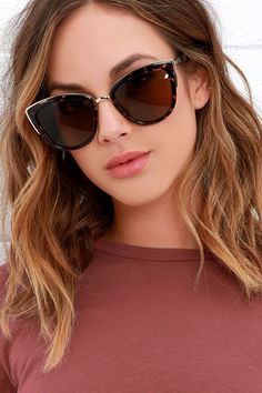 Cheap Ray Bans, Cat Eye Sunglasses Women, Ray Ban Outlet, Ray Ban Aviator, نظارات شمسية, Tortoise Sunglasses, Cat Eyes, Milan Fashion Weeks, Ray Ban Sunglasses