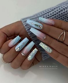 Nail arts/nail polish/blue Light Blue Nail Designs, Blue Coffin Nails, Blue Gel Nails, Light Blue Nails, Baby Blue Nails, Nagel Tips, Smink Inspiration, Glam Nails, Diamond Nails