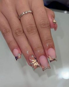 Super Cute Acrylic Nails, Cute Acrylic Nails Designs, B Day Nails, Acrylic Nails Designs, Nail Drawing, Long Acrylic Nail Designs, Diy Acrylic Nails, Colored Acrylic