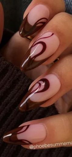 Brown And Pink Nail Ideas, Almond Nails Ideas Fall 2024, Cute Fall Nails Almond, Almond Brown Nails, November Nails Fall, Swirl Nails, Wow Nails, November Nails, Oval Nails