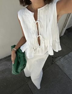 White Midi Skirt, Summer Inspo, Street Outfit, Summer Fabrics, Mua Sắm, Mode Inspiration