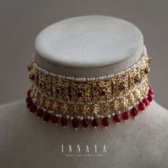 Wedding Jewellery Designs, Rajputi Jewellery, Wedding Jewelry Sets Bridal Jewellery, Indian Wedding Jewelry Sets, Bridal Necklace Designs, Neck Pieces Jewelry, Choker Necklace Designs, Indian Bridal Jewelry Sets, Bridal Jewelry Vintage