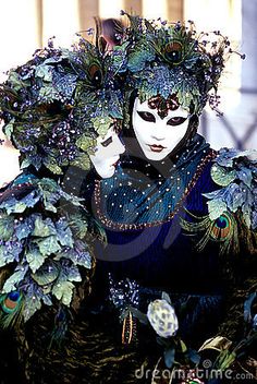 Italy Carnival Venetian Costumes, Venice Carnivale, Venice Carnival Costumes, Venice Mask, Venetian Carnival Masks, Carnival Of Venice, Venice Carnival, Venetian Masquerade, Mardi Gras Carnival