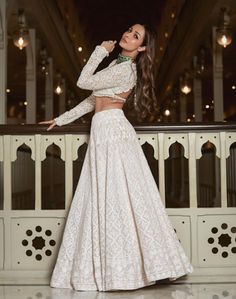 Simple Lehenga Choli, Kunal Rawal, Arpita Mehta, Chikankari Lehenga, Mirror Work Lehenga, Simple Lehenga, Fashion Designers Famous, Malaika Arora