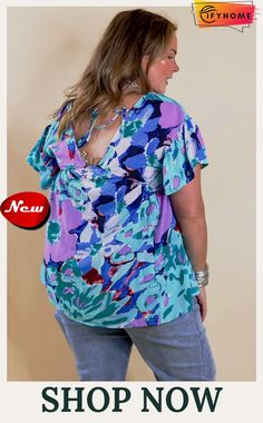 Blue Abstract Floral Print V Neck Plus Blouse Blue Floral Print V-neck Blouse, Blue Flowy V-neck Top, Blue Flowy Short Sleeve Blouse, Blue V-neck Blouse For Vacation, Glamour Look, Graphic Pant, Look Plus Size, Bodycon Floral Dress, Abstract Floral Print