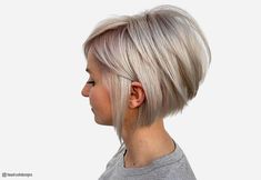 One of the best haircuts for fine tresses is the stacked bob. It's chic and easy-styling, but most of all, it creates an illusion of body and volume! Stacked Bob Haircuts, Short Stacked Bob Haircuts, Stacked Bob Hairstyles, Choppy Bob Haircuts, Stacked Bob, Fine Straight Hair