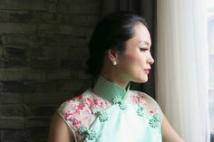 Green Qipao, Word Of Mouth Marketing, Chinese Dolls, Period Clothing, Qipao Cheongsam, Qipao Dress, Period Outfit, Color Inspo, Autumn Wedding