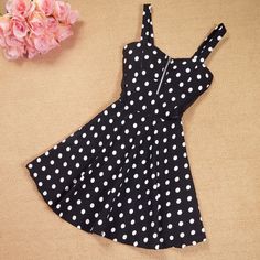 Printed zipper fashion princess dress Dots Dress, Zipper Fashion, Zippers Fashion, Black Dots, Cute Dress, Dream Clothes, Polka Dot Dress, Cute Fashion