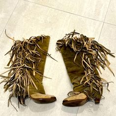 Insane Vintage Remake Boho Boots Were My Faves, Think It’s A 6 Or 6.5 Boho Chic Boots, Chic Boots, Boho Boots, This Little Piggy, Fringe Boots, Green Cream, Best Dressed, Shoes Heels Boots, Style Ideas