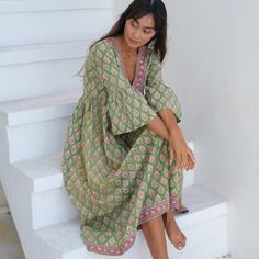 Block Print Dresses, Floral Dress Maxi, Linen Blend Dress, Night Gowns, Pajamas Sets, Vacation Dress, Bohemian Clothing, Block Dress, Printed Dresses